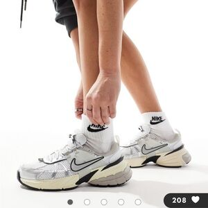 Nike V2K Run Sneakers
